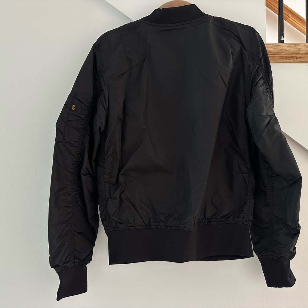 NWOT Alpha Industries Bomber Jacket - Picture 4 of 12